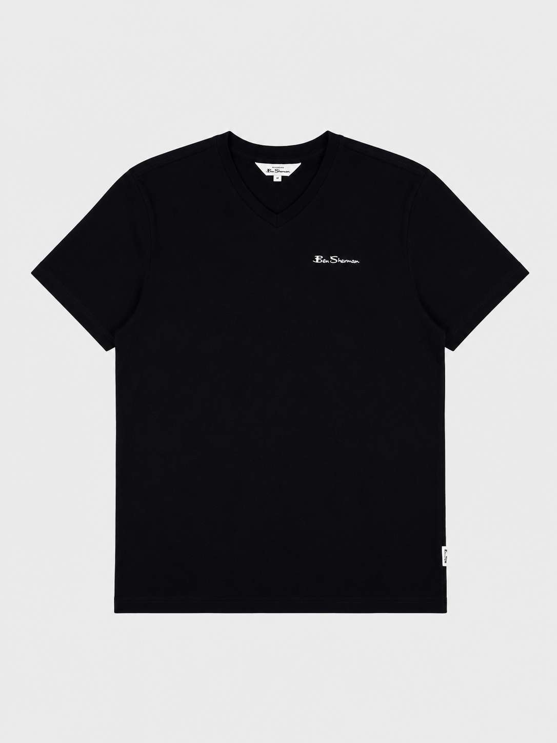 ESSENTIAL V NECK SHORT SLEEVE T-SHIRT - BLACK