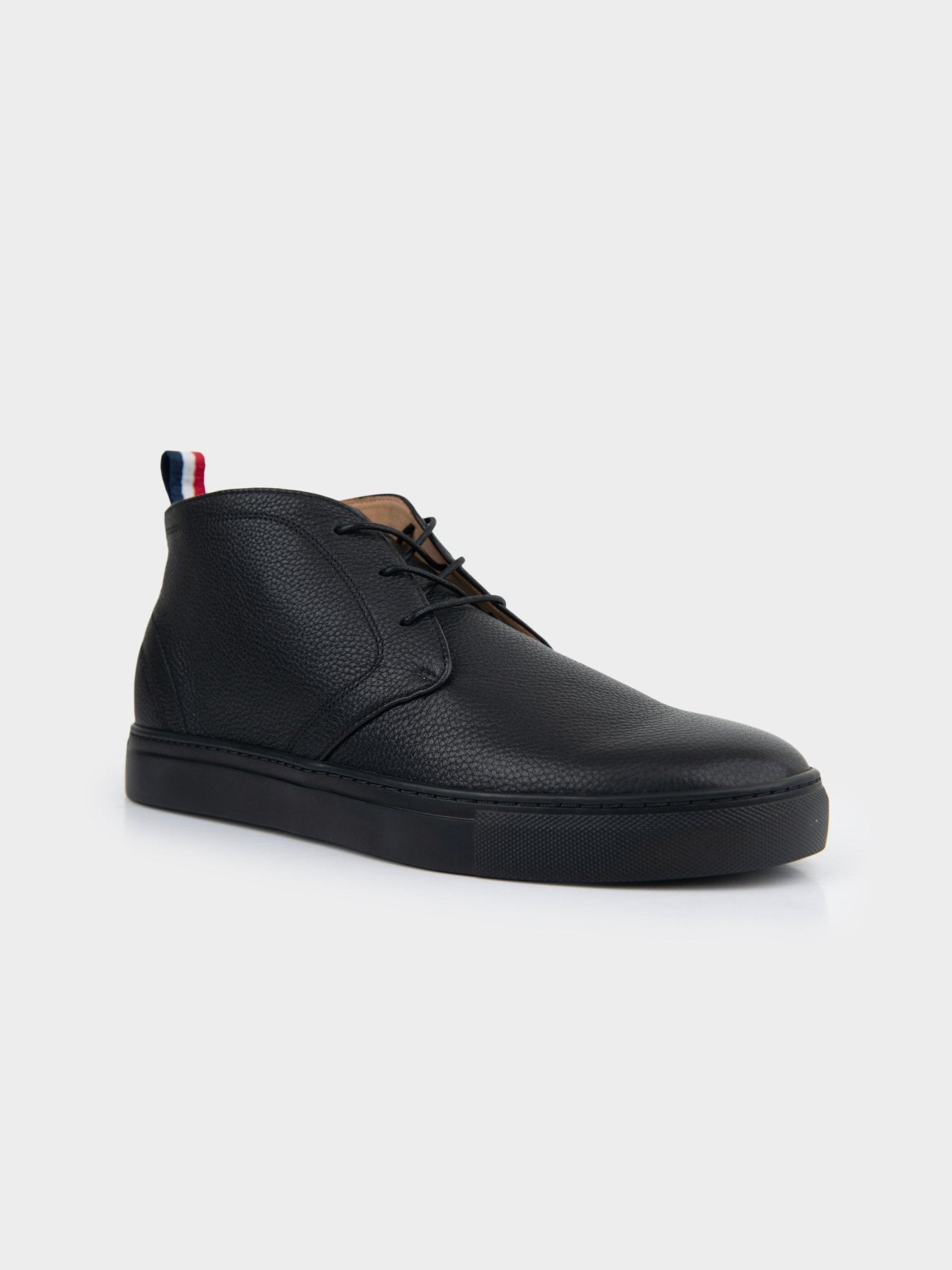 Ben Sherman Brighton grain leather boot in black, front three-quarter angle view