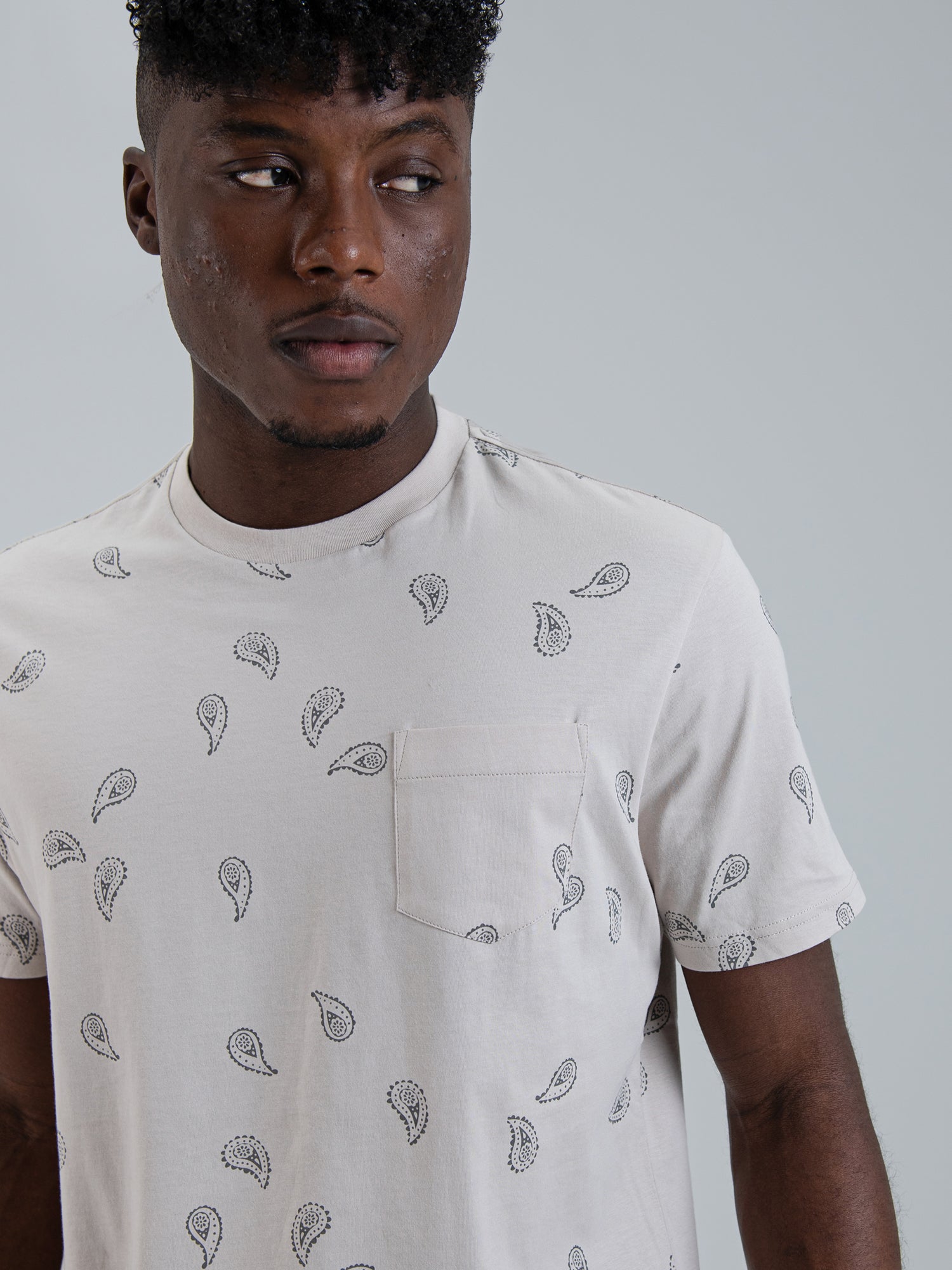 Paisley Pocket Tee - Plaster