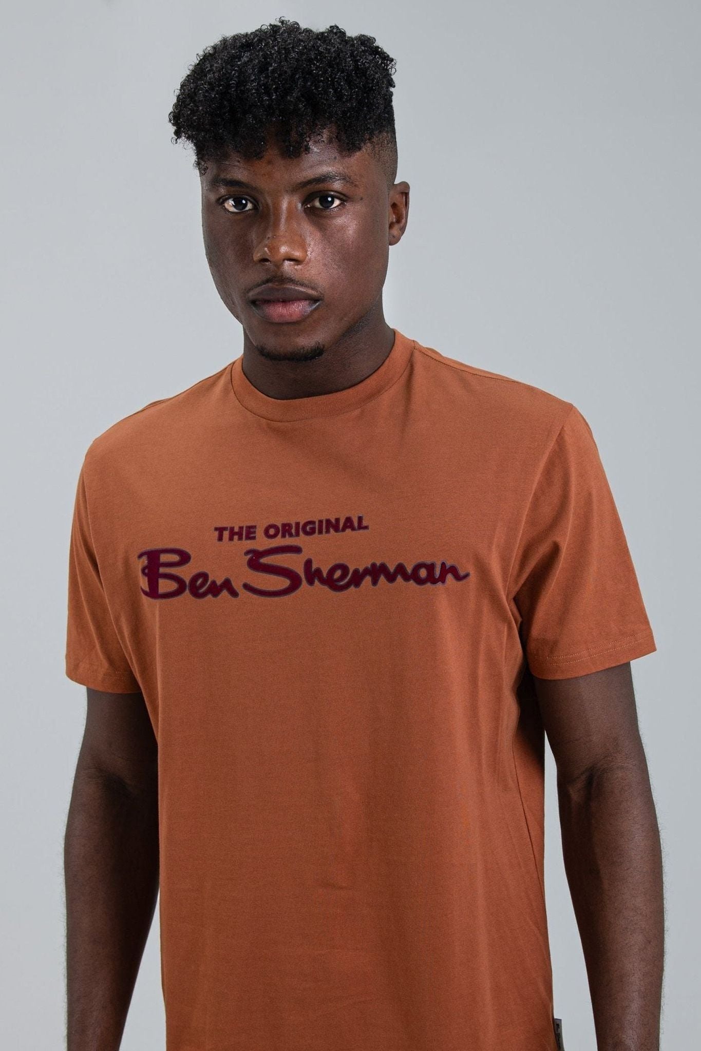Signature Script Tee - Mocha