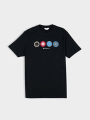 Ben Sherman It's a Ben Sherman Tee in Black – Men's graphic cotton T-shirt with iconic mod-heritage chest print and crew neck