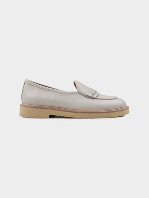 Ben Sherman Windsor Fringe Leather Slip On in Ivory