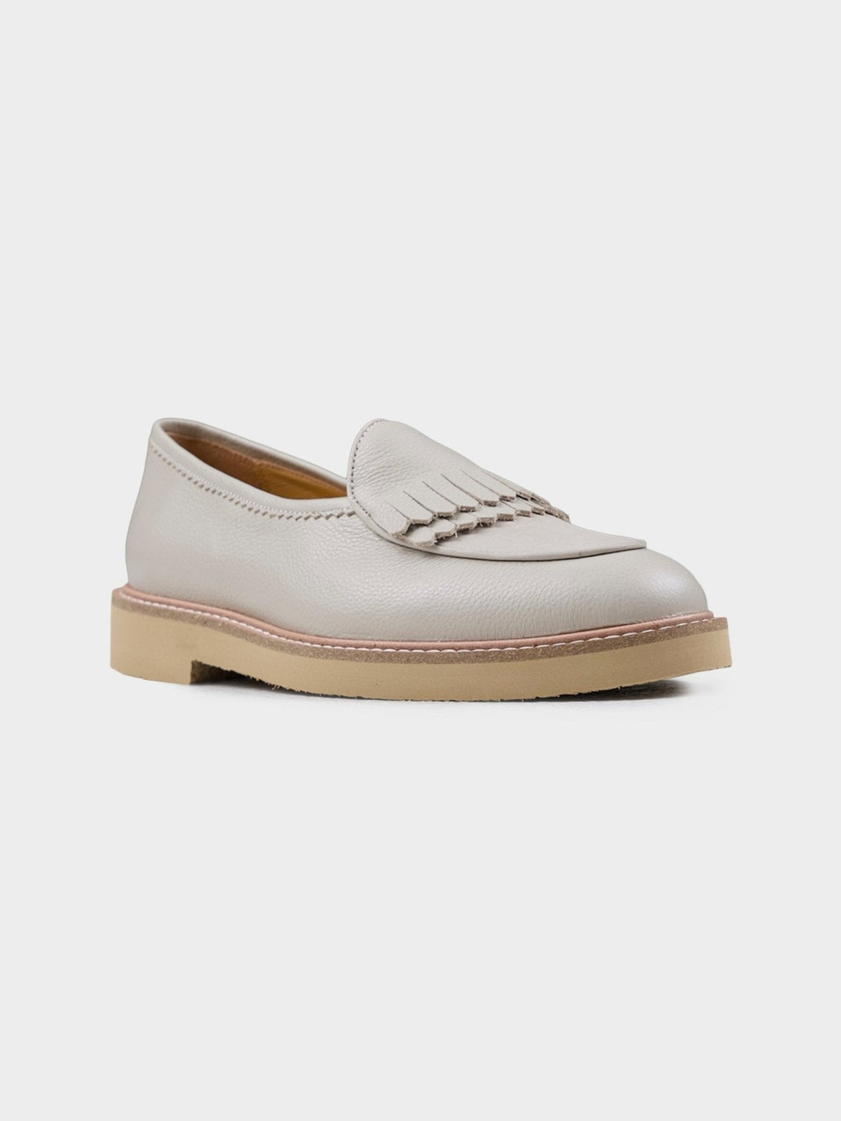 Ben Sherman Windsor Fringe Leather Slip On in Ivory – image 2 of 4