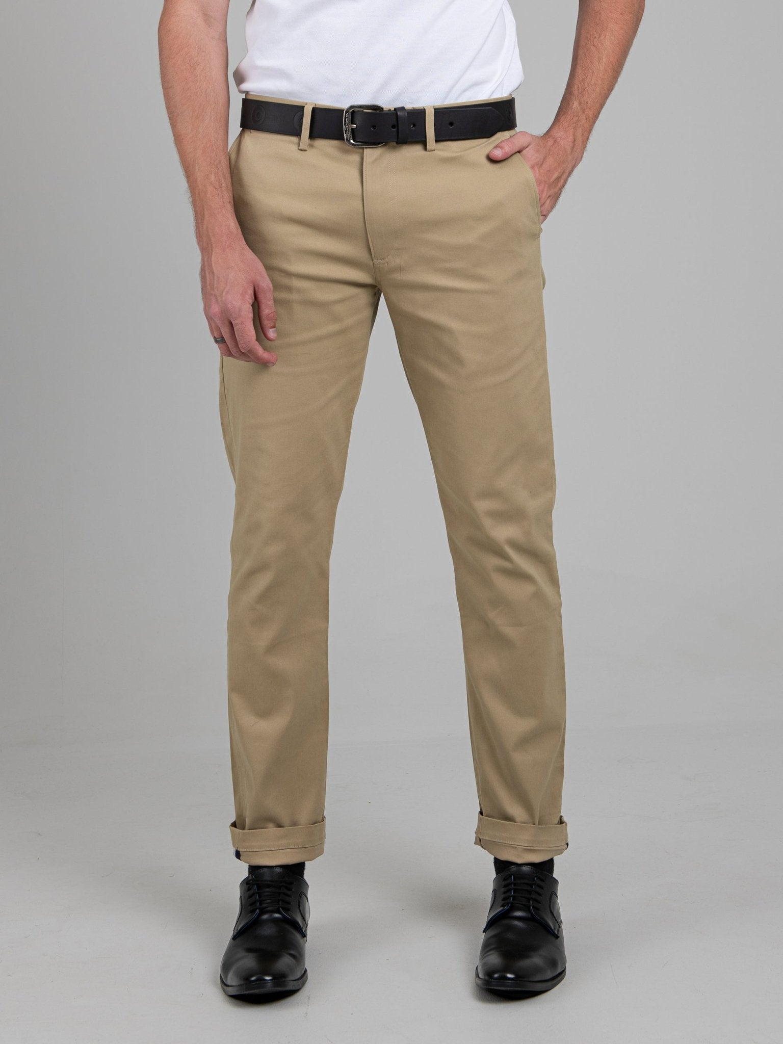 Signature Slim Stretch Chino - Sandstone