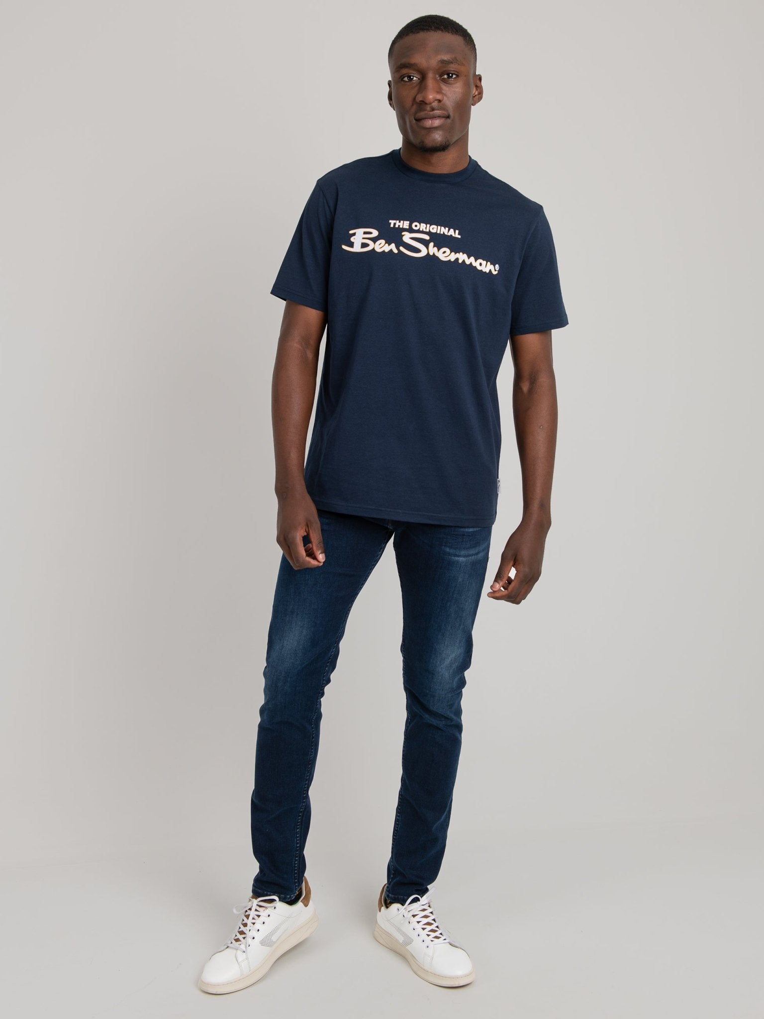 Signature Script Tee - Navy